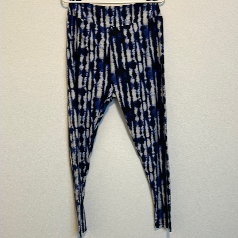 Kids Blue and White Patterned Leggings